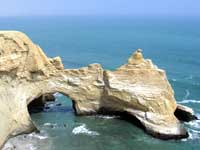 La Catedral - Parque Nacional de Paracas